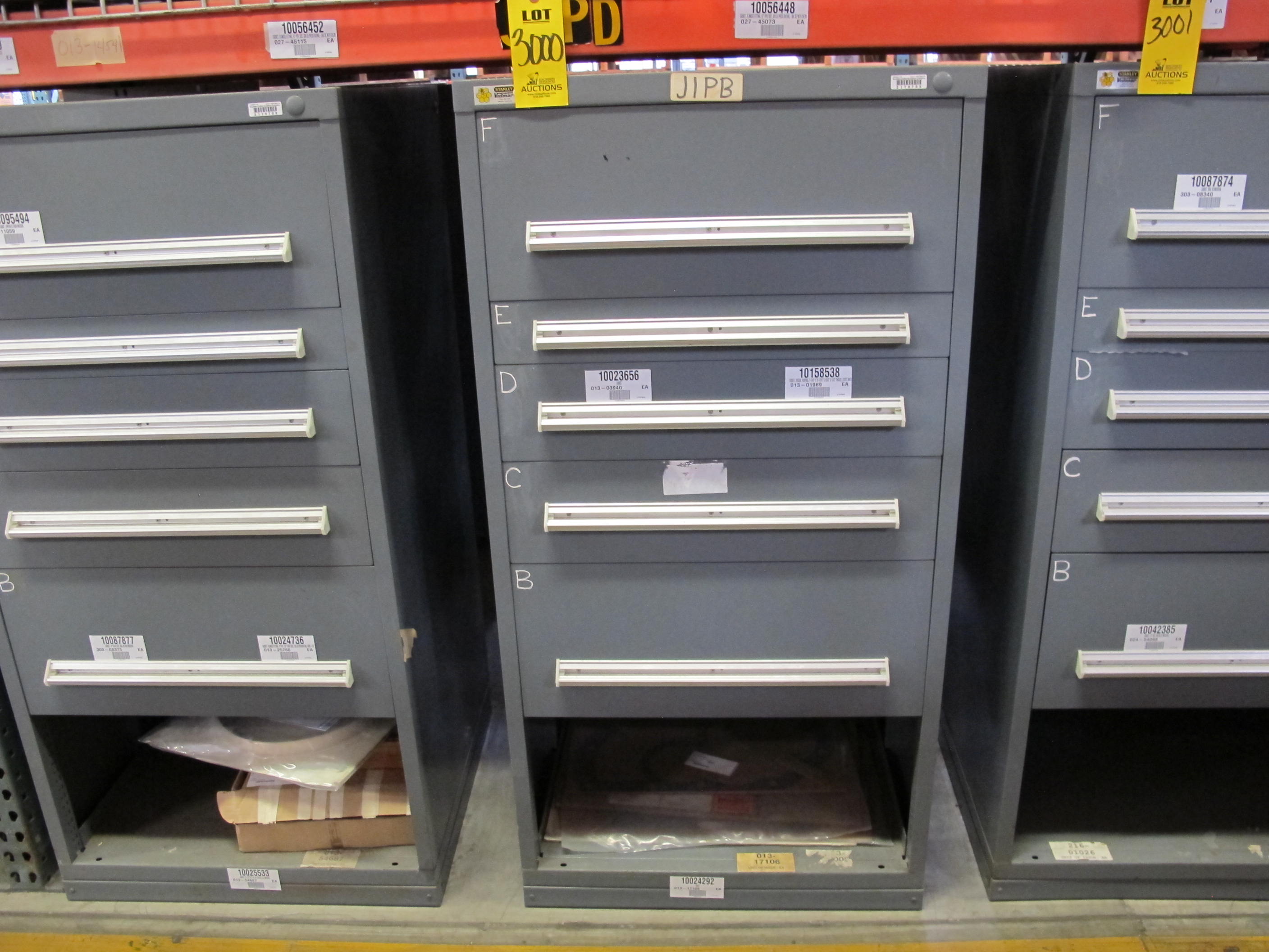 STANLEY VIDMAR HEAVY DUTY 5-DRAWER PARTS CABINET W/ CONTENTS (W-50) LOADING & HANDLING FEE $25-